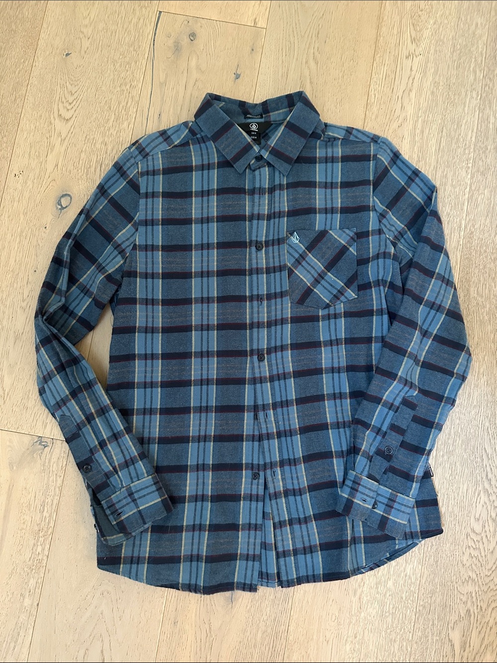 Volcom flannel